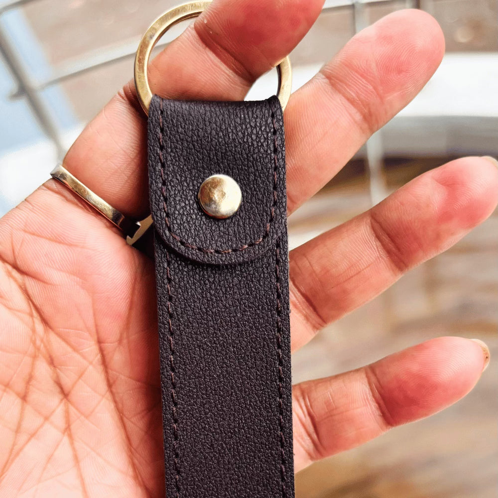 Leather Keychain (Dehli) Personalised with Name & Metal Charm - 1